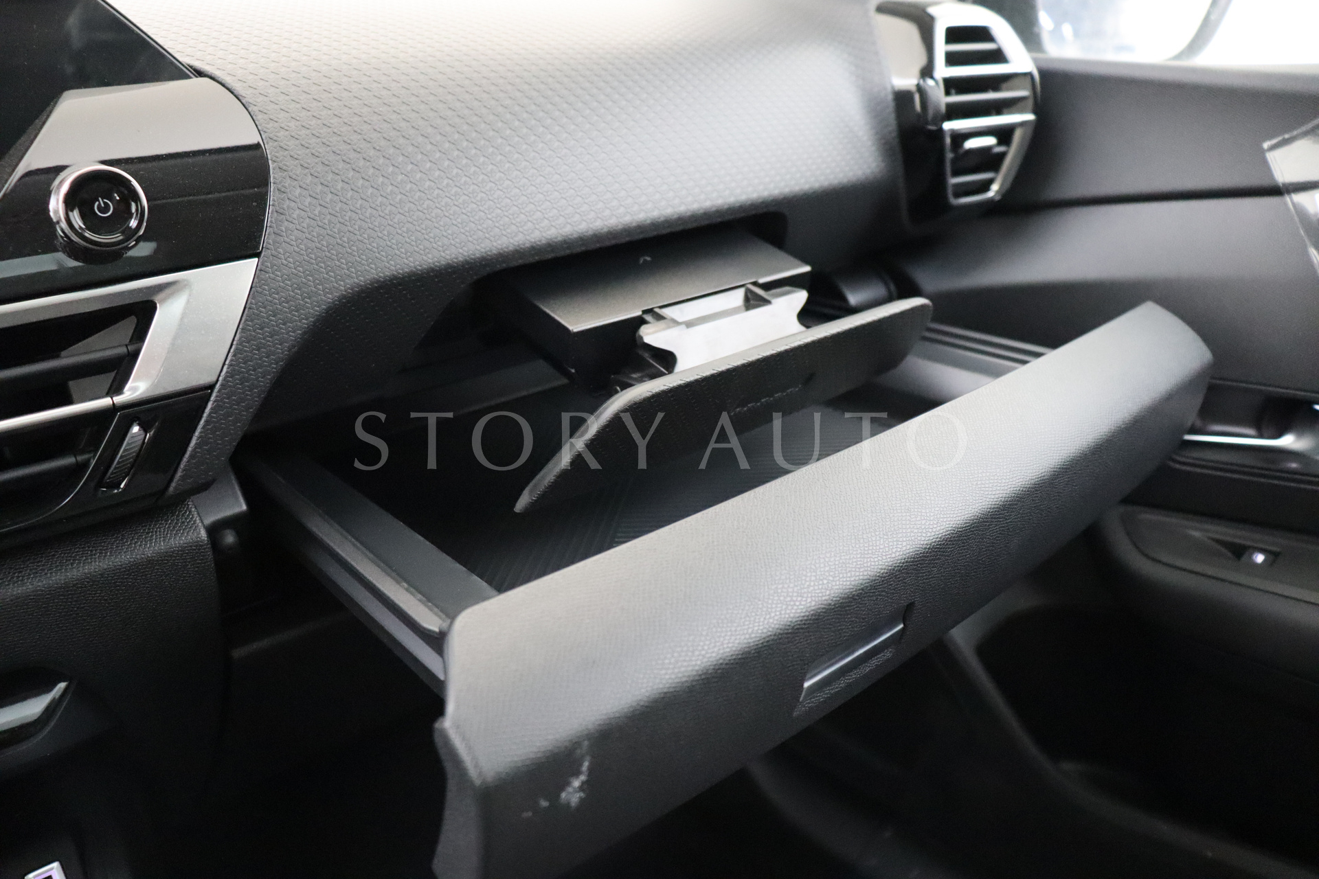 vr7bahnl2se000317-19