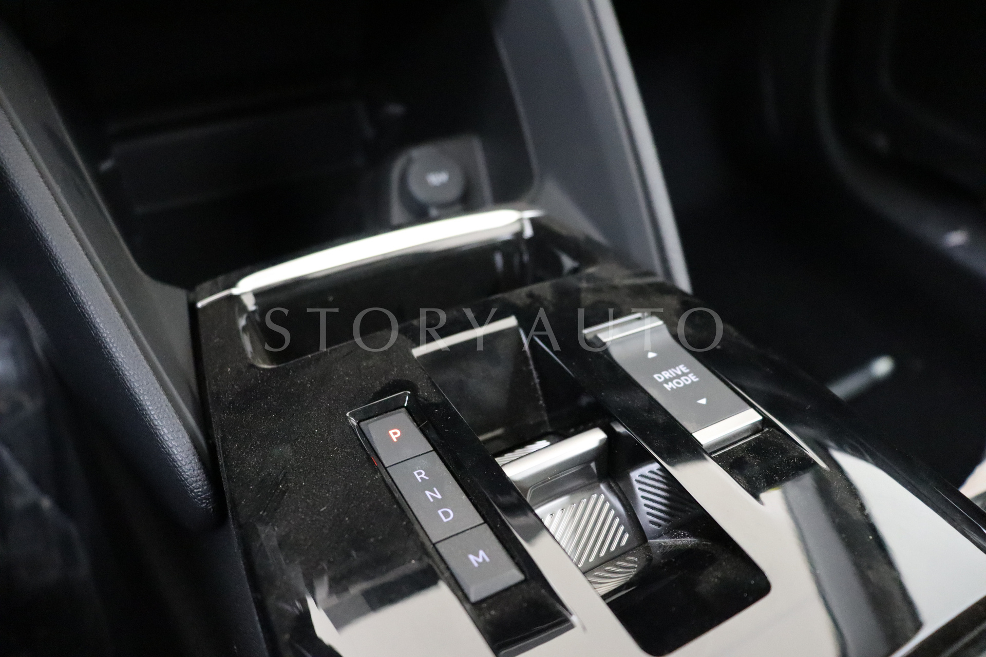 vr7bahnl7se000362-17