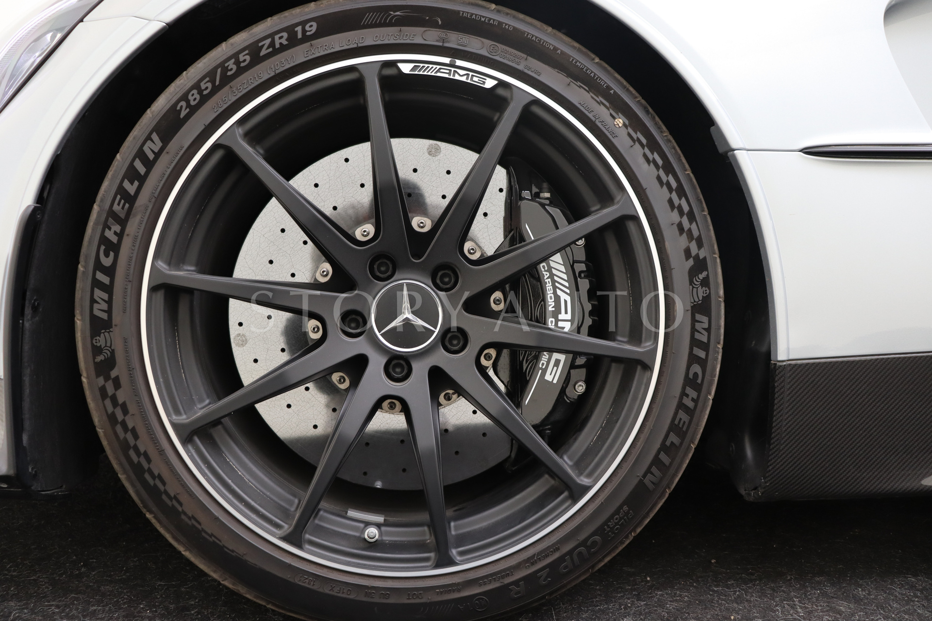 wmx1903811a042505-28