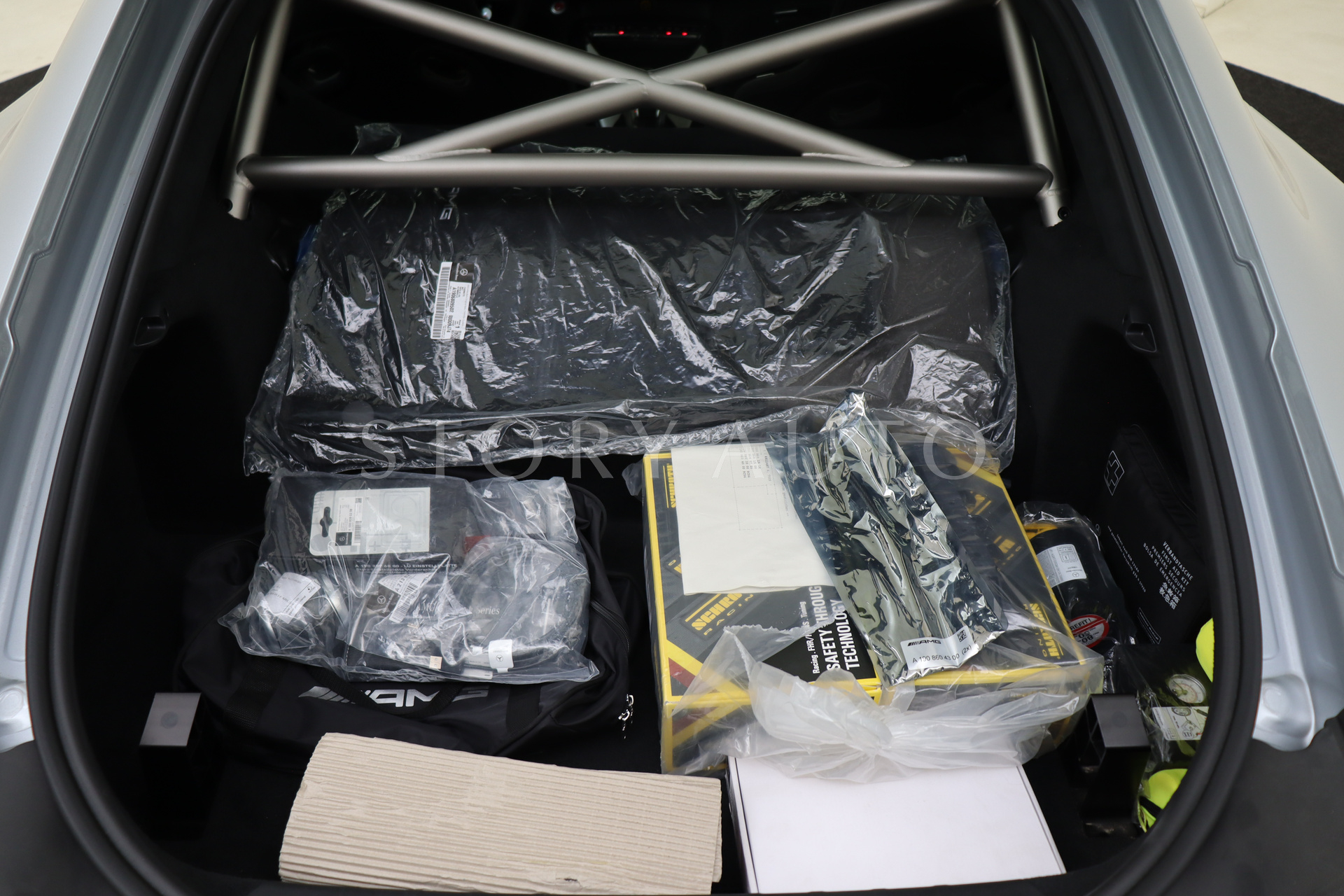 wmx1903811a042505-39