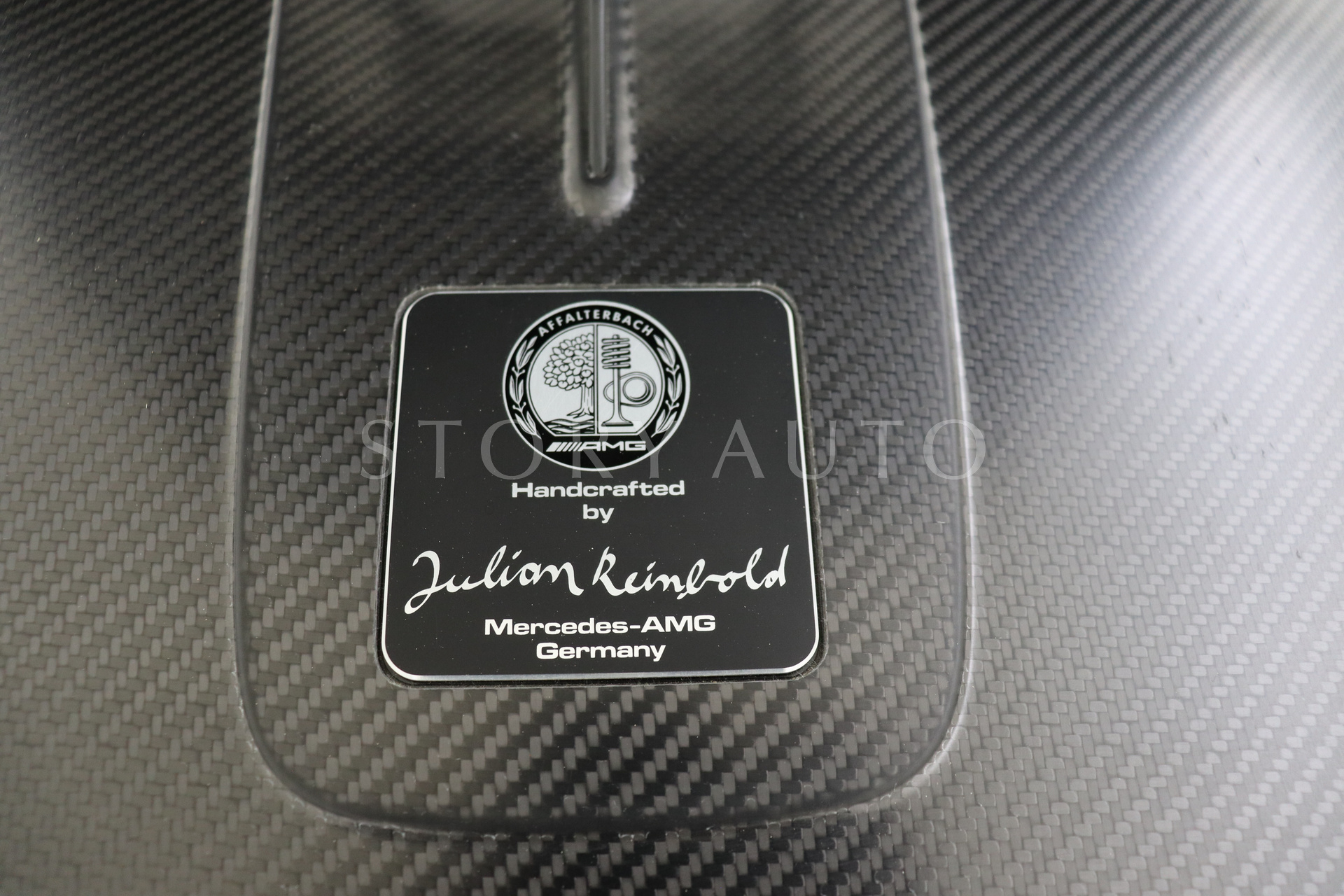 wmx1903811a042505-43