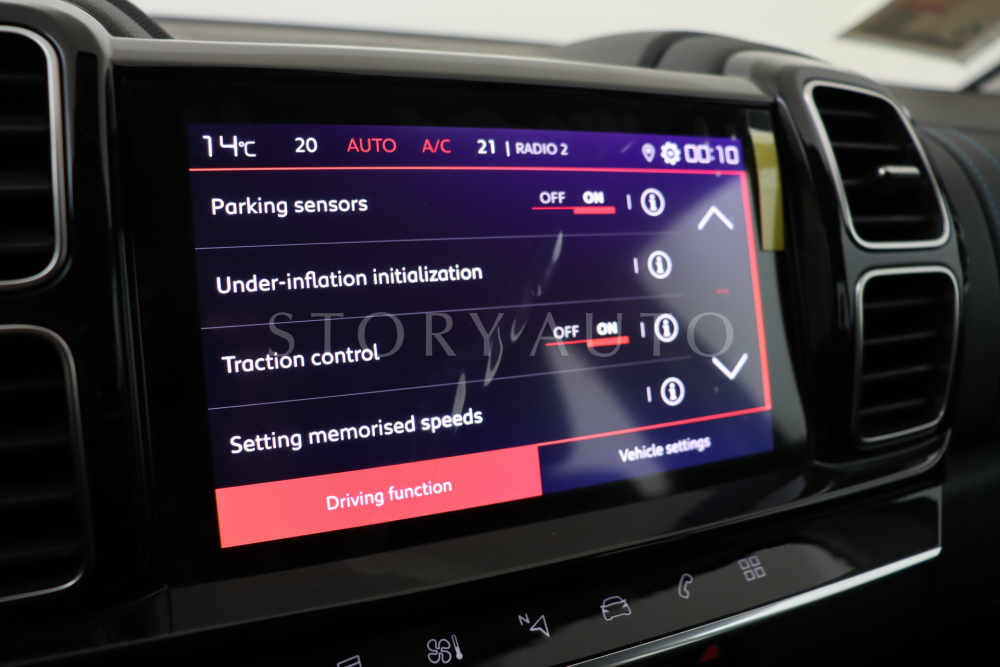 vr7a45gyvrl000556-19