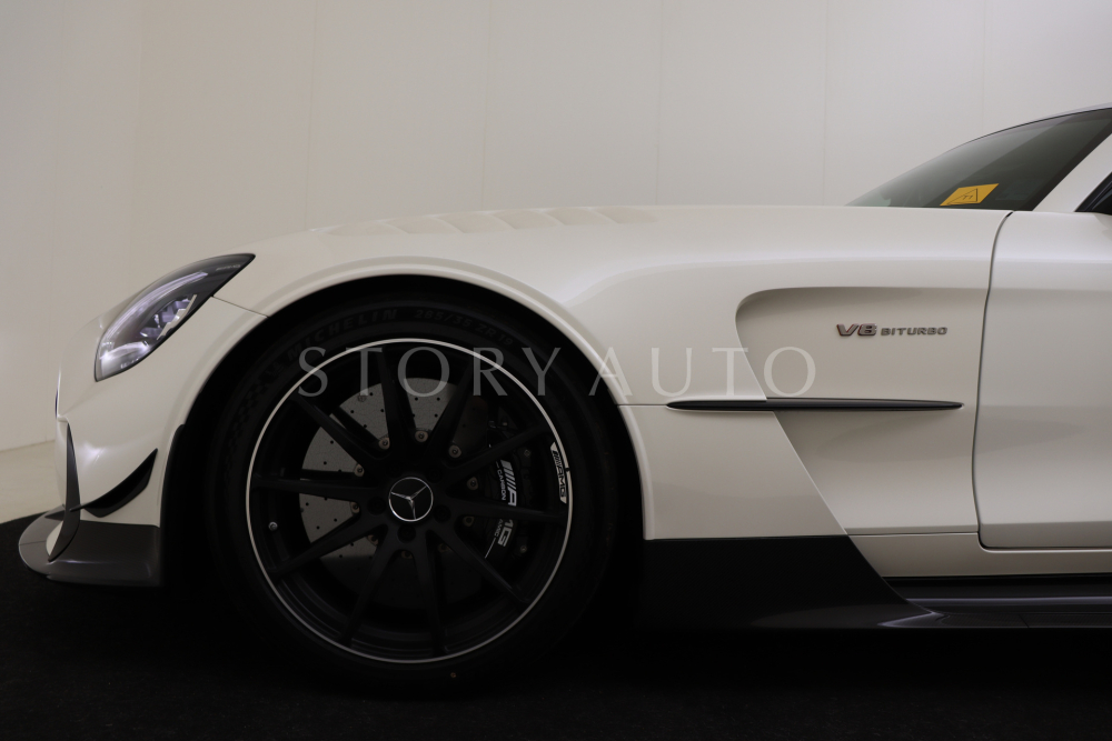 wmx1903811a042513-25